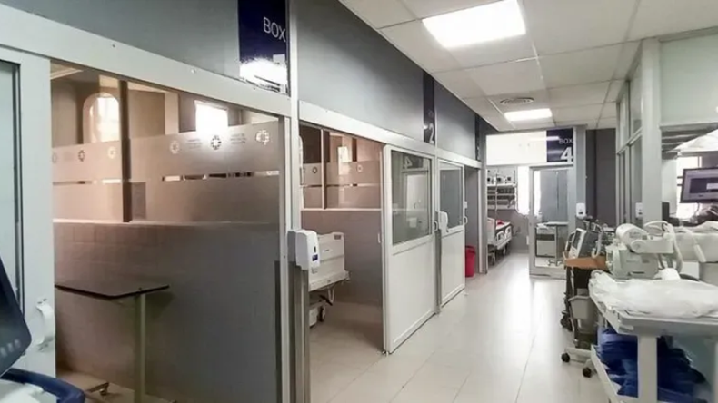 Reclamo de médicos residentes en Neuquén: trabajan 70 horas semanales y no les pagan las guardias
