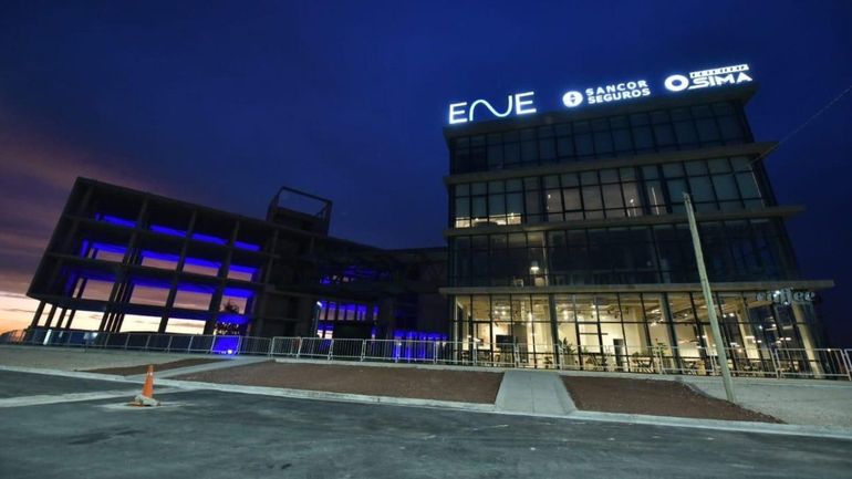 Mariano Gaido y Rolando Figueroa inauguran el Polo Tecnológico de Neuquén