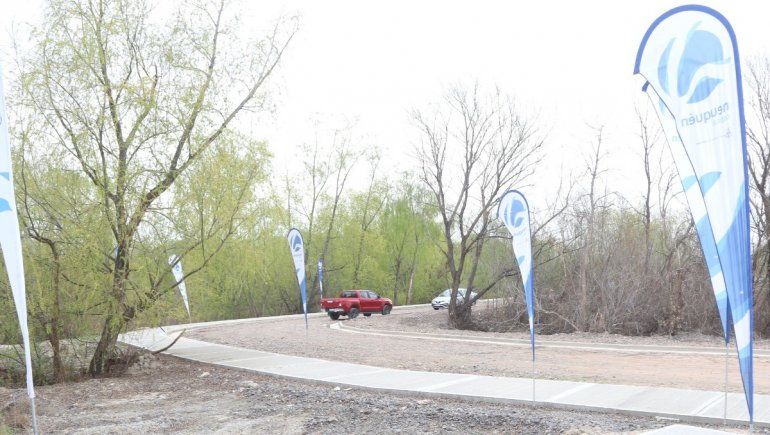 La Muni inauguró un paseo alrededor de la Laguna Paimún