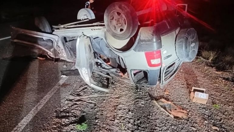 El accidente oicurrió el viernes por la noche cerca de Piedra del Águila.