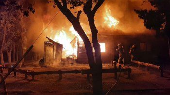 incendio-muni-picun-leufu-01.jpg