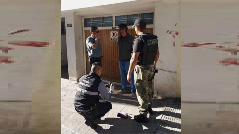 Una mujer se encontró con su ladrón en el colectivo y lo bajó a trompadas