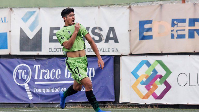 Desde el banco, Opazo y Romero piden pista