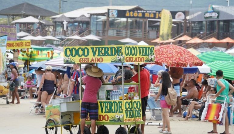 Un ciudadano argentino resultó víctima de una maniobra de fraude electrónico en la playa de Ipanema