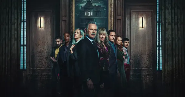 La serie se centra en los Usher, una familia tan poderosa como inescrupulosa. La serie se centra en los Usher, una familia tan poderosa como inescrupulosa.