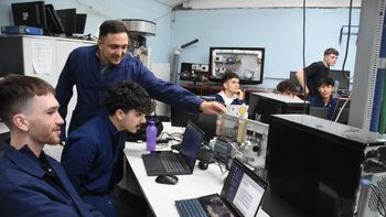 La inteligencia artificial en el desarrollo de las prácticas de enseñanza y aprendizaje. La inteligencia artificial en el desarrollo de las prácticas de enseñanza y aprendizaje.