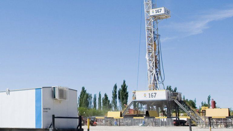 Temor por el despido de otros 83 petroleros en Catriel