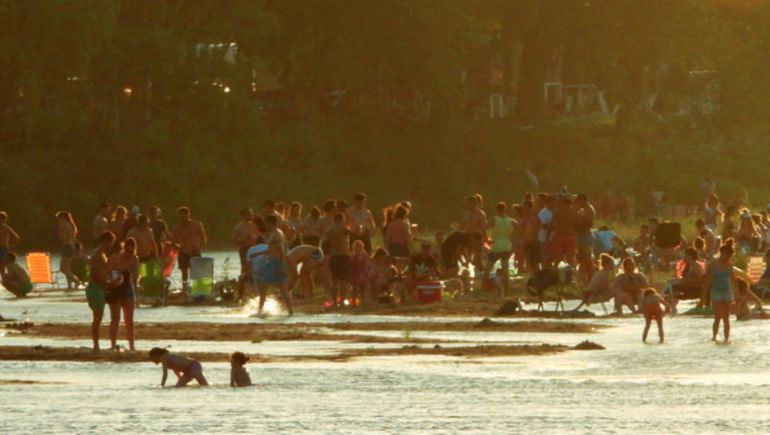 La localidad que ofrece los terrenos cuenta con un río muy concurrido por los pueblerinos. La localidad que ofrece los terrenos cuenta con un río muy concurrido por los pueblerinos.
