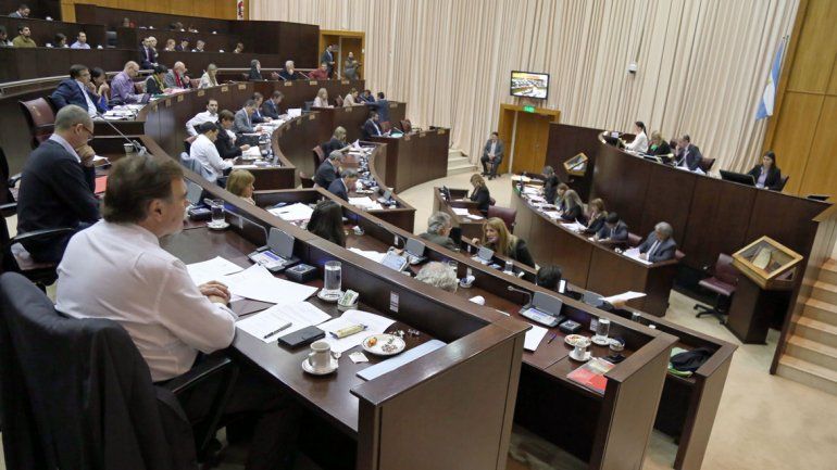 Años de debate y presupuesto lleva esta ley que promete una mejor calidad en la enseñanza educativa.