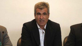 elizondo: no me junto en la quinta de macri a ver que arbitros poner y sacar