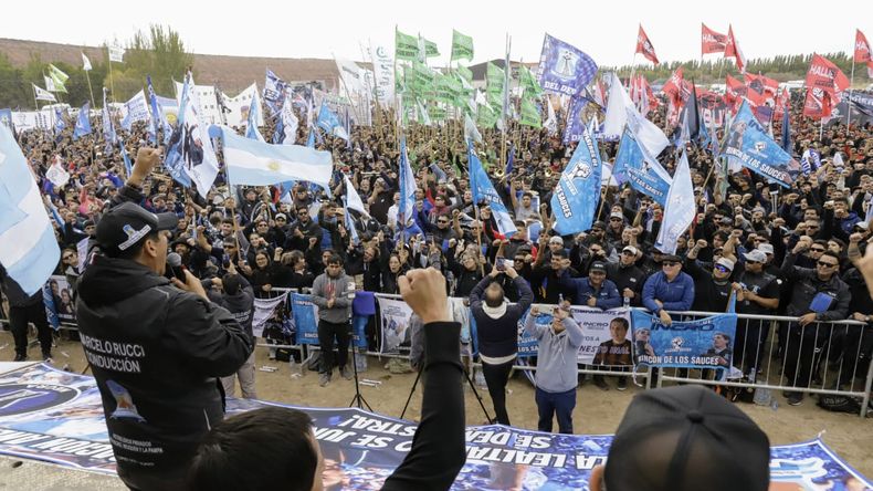 El Sindicato de Petroleros Privados lanzó un ultimátum a las cámaras empresariales.