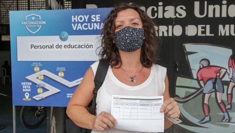En Neuquén ya se vacunó a más del 73% de los docentes