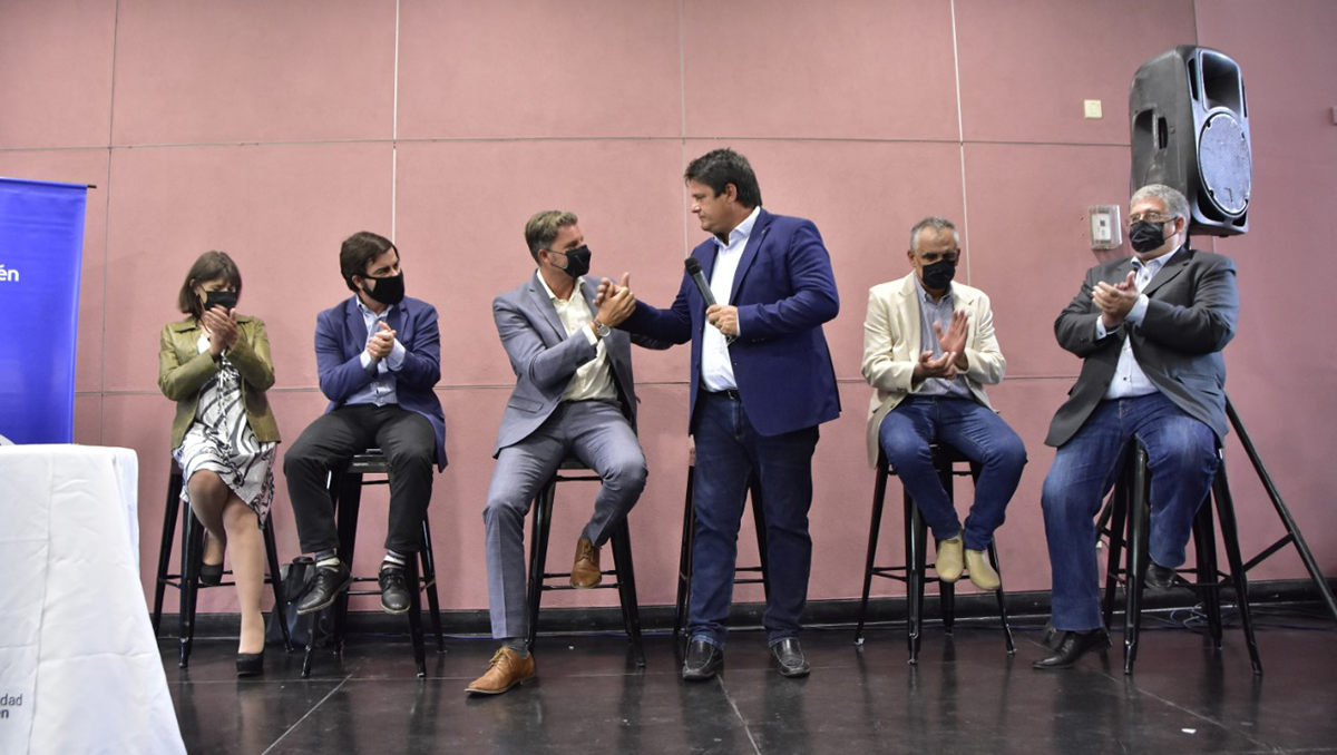 Nación y Municipio firman convenio por el acceso a la tierra: ¿En qué consiste?