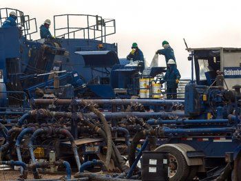 SLB es el nuevo rey del fracking de Vaca Muerta. SLB es el nuevo rey del fracking de Vaca Muerta.