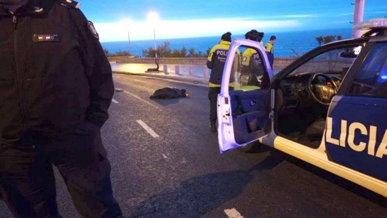 Falleció al caer de la moto conducida por un borracho