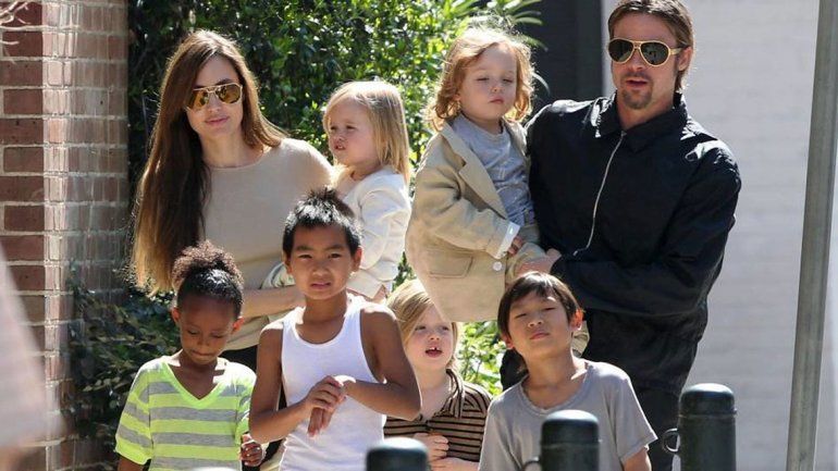 Brad Pitt y Angelina Jolie vuelven a ser solteros legalmente
