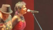 el gesto que tuvo fabiana cantilo en su show tras el femicidio de agostina vega el gesto que tuvo fabiana cantilo en su show tras el femicidio de agostina vega