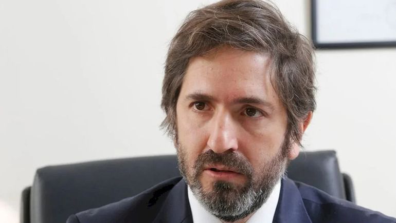 Causa Seguros: tras los pedidos de Alberto Fernández, Sebastián Casanello será el nuevo juez a cargo