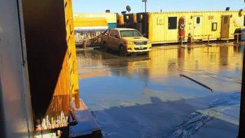 derrame en bandurria: ya se recupero el 60% del hidrocarburo derrame en bandurria: ya se recupero el 60% del hidrocarburo