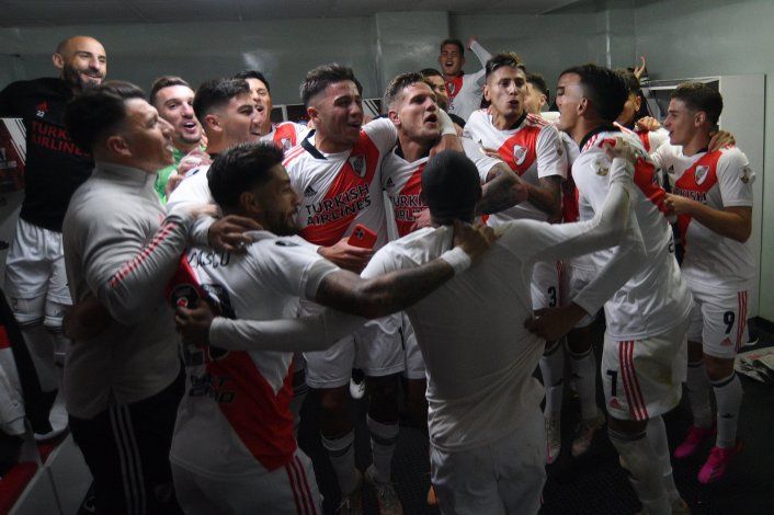El alocado festejo de River en los vestuarios