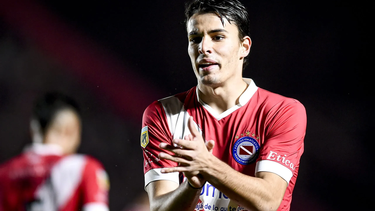 Federico Redondo tiene como prioridad jugar en Europa. Federico Redondo tiene como prioridad jugar en Europa.