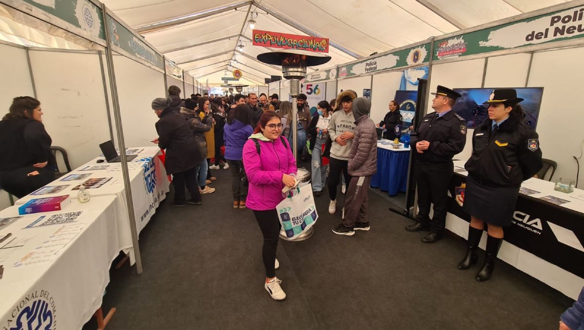 La Expo Vocacional captó la atención de muchos estudiantes
