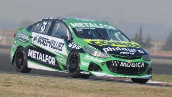 Jonatan Castellano logró la pole del Turismo Nacional en Rosario y Urcera terminó décimo Jonatan Castellano logró la pole del Turismo Nacional en Rosario y Urcera terminó décimo