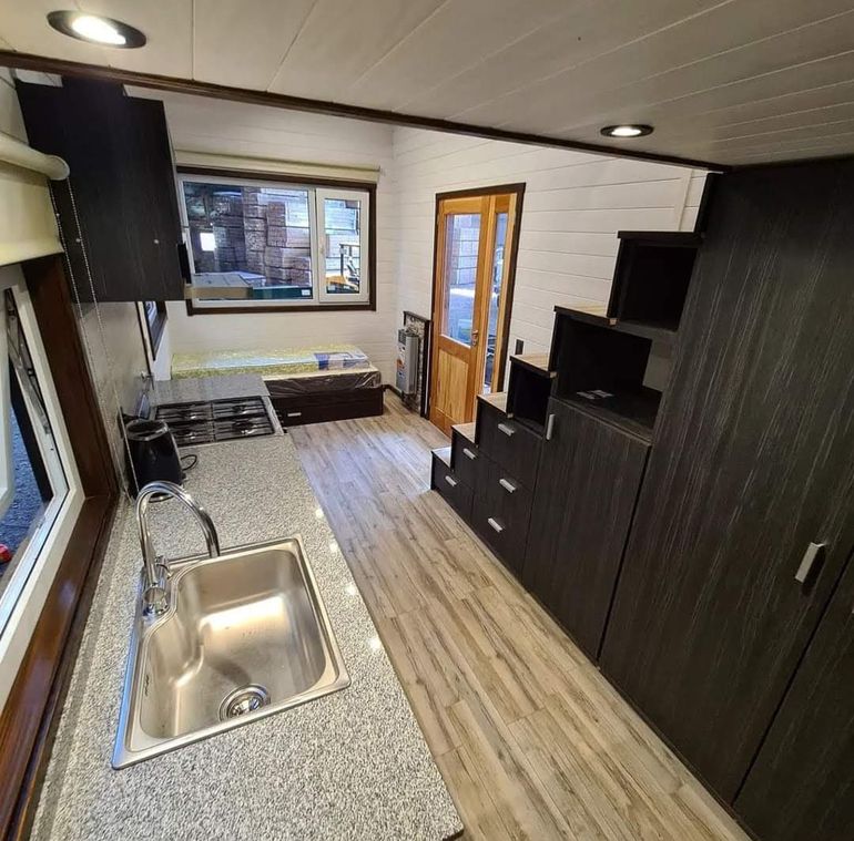 El movimiento Tiny House se originó en Estados Unidos. El movimiento Tiny House se originó en Estados Unidos.