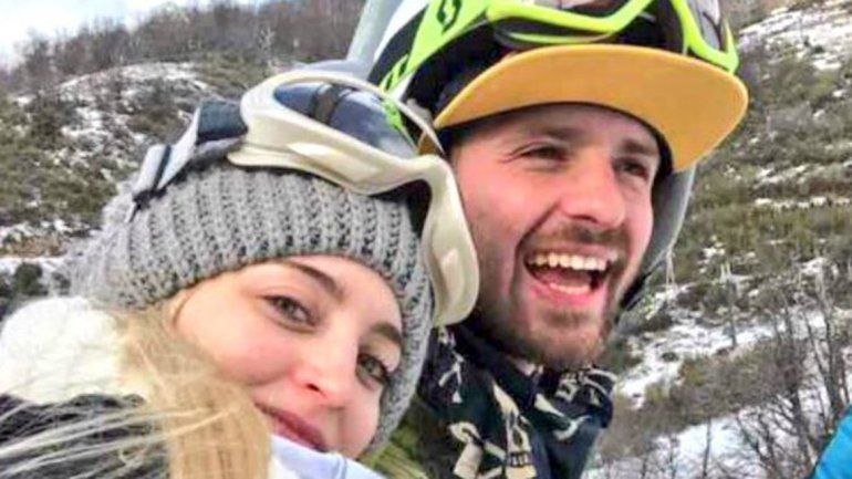 En el twitter del piloto se publicó una foto de ellos juntos en señal de apoyo.&nbsp;