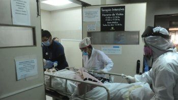 internado coronavirus terapia intensiva generica.jpg