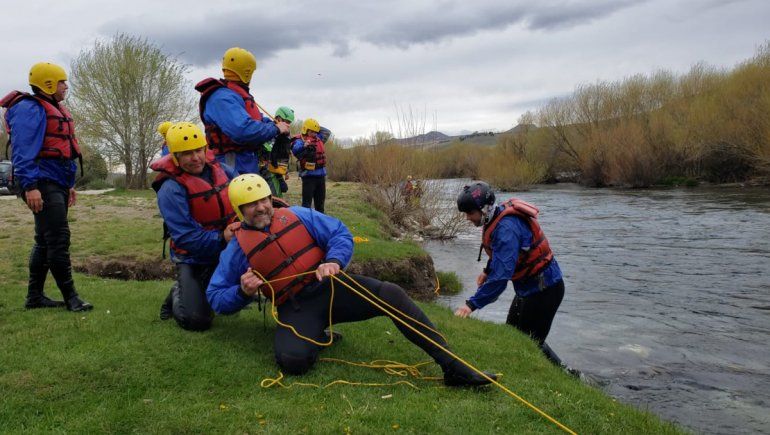 Junín de los Andes: conformarán un grupo de rescate en ríos de montaña