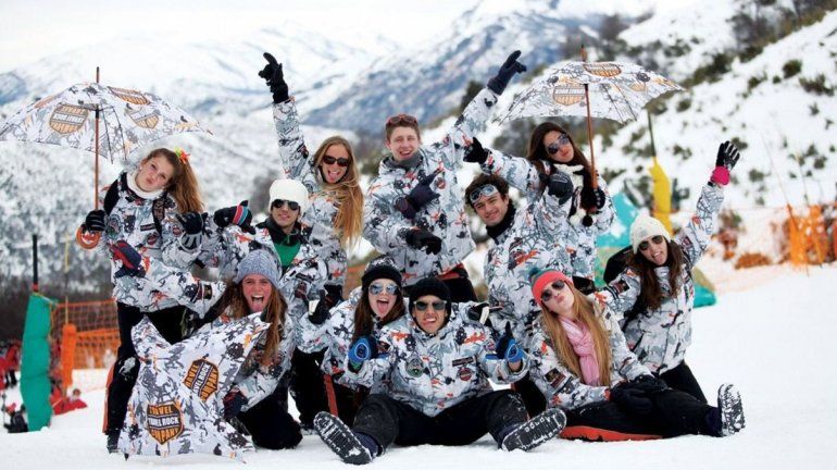 ¿Cuándo se reactivan los viajes de egresados a Bariloche?