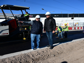 El intendente Mariano Gaido y la obra de la Avenida Mosconi. El intendente Mariano Gaido y la obra de la Avenida Mosconi.