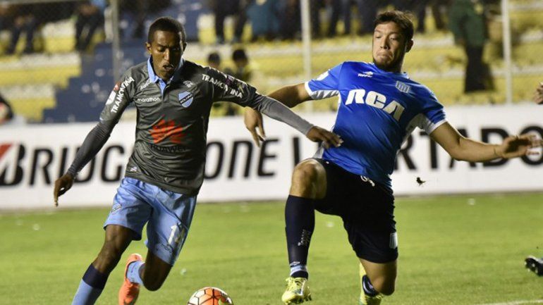 Racing empató con Bolívar y clasificó a octavos