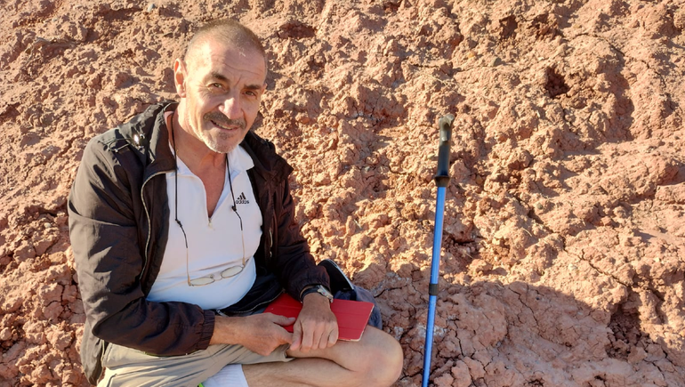 Murió el reconocido paleontólogo Jorge Calvo