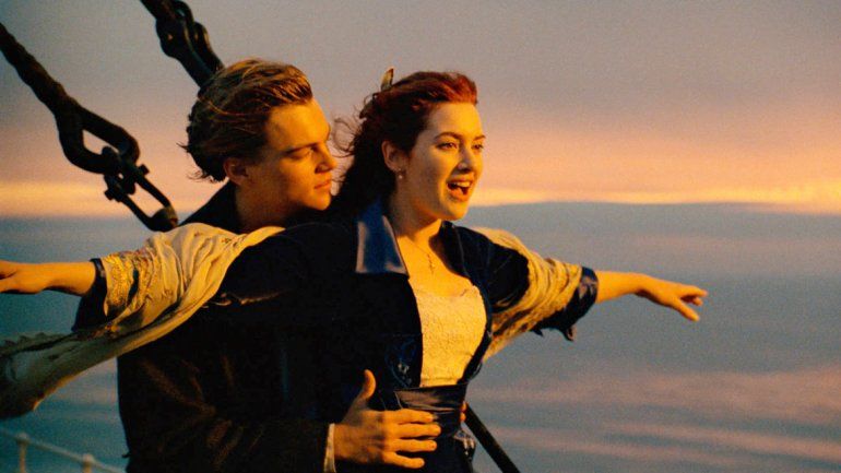 Titanic rompió todos los récords pero no puede escapar a la polémica sobre la famosa puerta.
