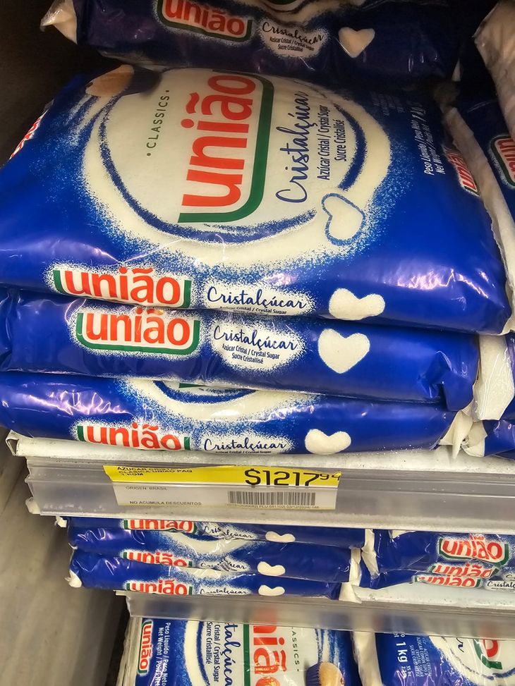 Azúcar de Brasil en supermercados Coto. Azúcar de Brasil en supermercados Coto.
