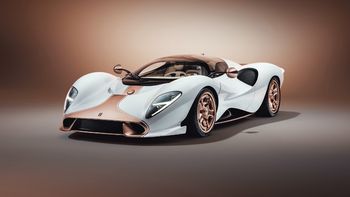 El De Tomaso P72, el súper deportivo con el que renace una marca icónica creada por un argentino. El De Tomaso P72, el súper deportivo con el que renace una marca icónica creada por un argentino.