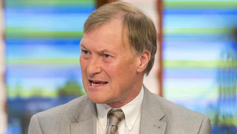 Asesinaron a puñaladas a un diputado británico en una iglesia