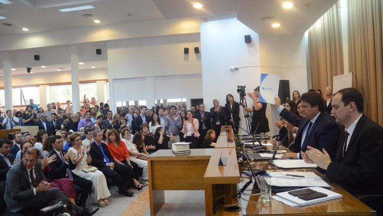 Quiénes son todos los secretarios del gabinete de Gaido