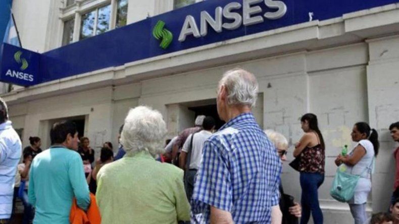 Anses ultima los detalles del DNU para la jubilación anticipada