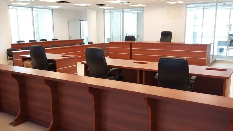 Condenaron a un hombre que abusó de una adolescente en una obra en construcción en pleno centro | LM Neuquen Condenaron a un hombre que abusó de una adolescente en una obra en construcción en pleno centro