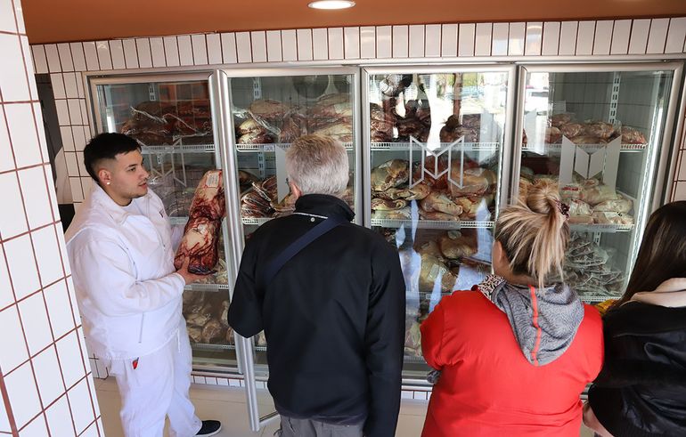 Mercado de Carnes abre su cuarta sucursal / Foto