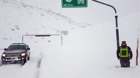 El cierre del paso fronterizo será por tiempo indeterminado. | LM Neuquen El cierre del paso fronterizo será por tiempo indeterminado.