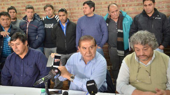 Pereyra dijo que el acuerdo paritario fue bueno por la cláusula gatillo.