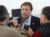 El Gobernador finalmente se reunió con las cámaras de productores, las que les plantearon los problemas del sector. 