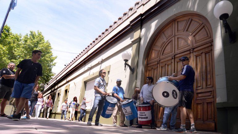 ATEN exige al Gobierno que cumpla con el acuerdo o irá a la Justicia
