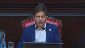 Axel Kicillof polariza con Javier Milei: Los problemas no se solucionan con motosierra