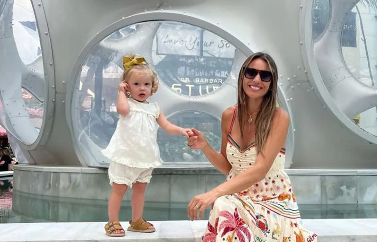 Pampita reveló que como Ana ya cumplió dos años, le gustaría volver a ser mamá. Pampita reveló que como Ana ya cumplió dos años, le gustaría volver a ser mamá.