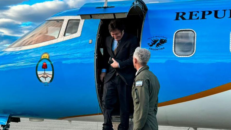 Javier Milei viajará a Davos para participar una vez más del Foro. Javier Milei viajará a Davos para participar una vez más del Foro.